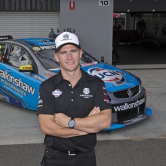  Lee Holdsworth